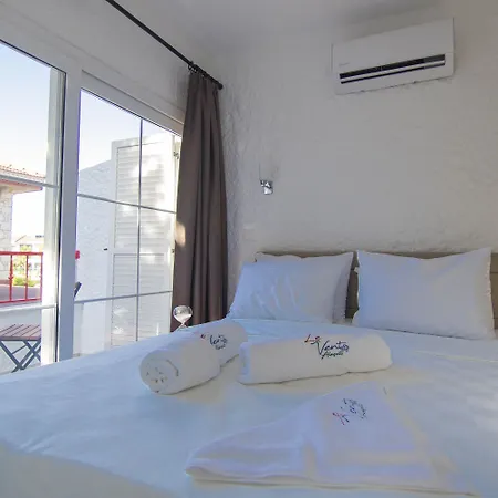 Le Vent Hotel *